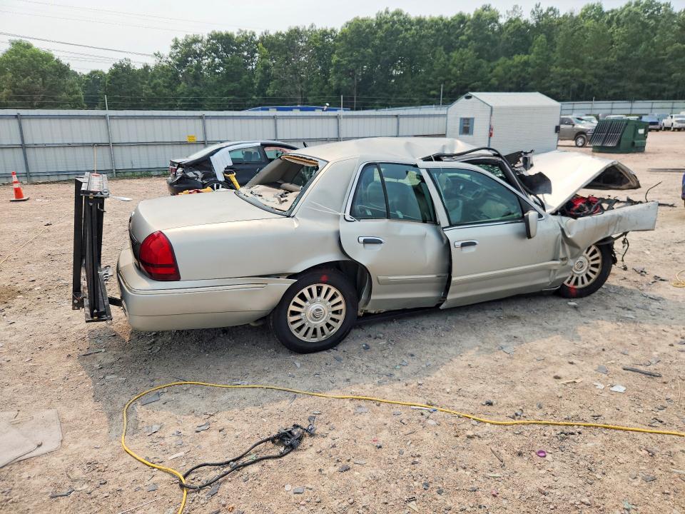 Продажа на аукционе авто 2006 Mercury Grand Marquis, vin: 2MEFM75V66X635096, номер лота: 61405066