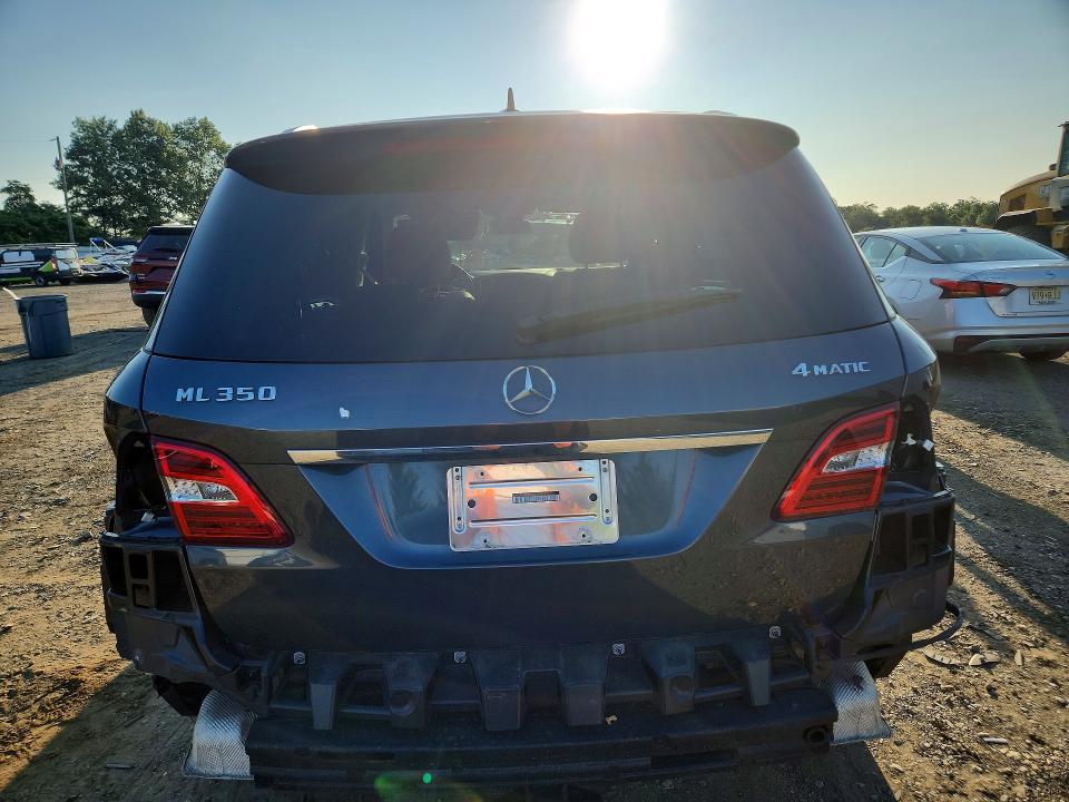 2014 Mercedes-benz Ml მანქანა იყიდება აუქციონზე, vin: 4JGDA5HB4EA323692, აუქციონის ნომერი: 61790306