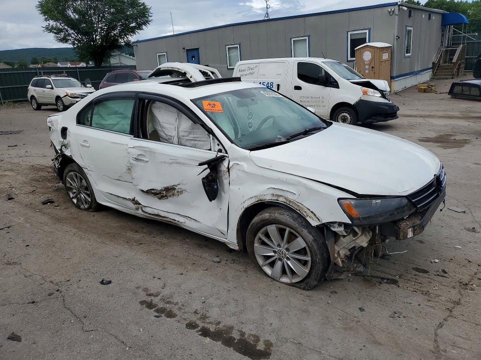 2015 Volkswagen Jetta მანქანა იყიდება აუქციონზე, vin: 3VW3A7AJXFM262055, აუქციონის ნომერი: 62655536