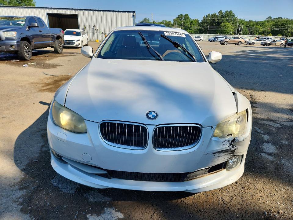 59302186 :رقم المزاد ، WBAKE3C52BE558003 vin ، 2011 Bmw 328 مزاد بيع