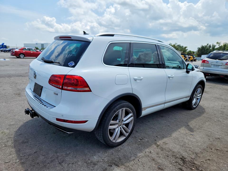 Auction sale of the 2013 Volkswagen Touareg, vin: WVGEP9BP3DD004411, lot number: 63197496