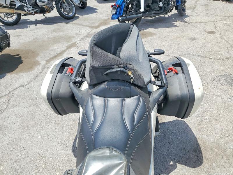 Продажа на аукционе авто 2012 Can-am Spyder Roadster, vin: 2BXJADA13CV000494, номер лота: 61317456