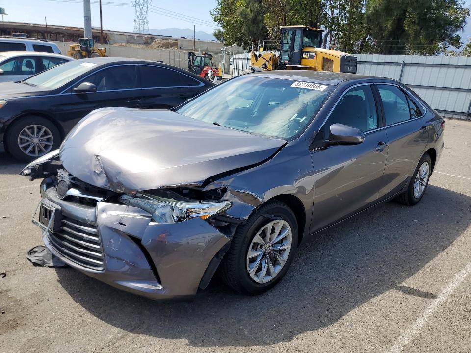 Продаж на аукціоні авто 2016 Toyota Camry, vin: 4T4BF1FK8GR571018, номер лоту: 62110666