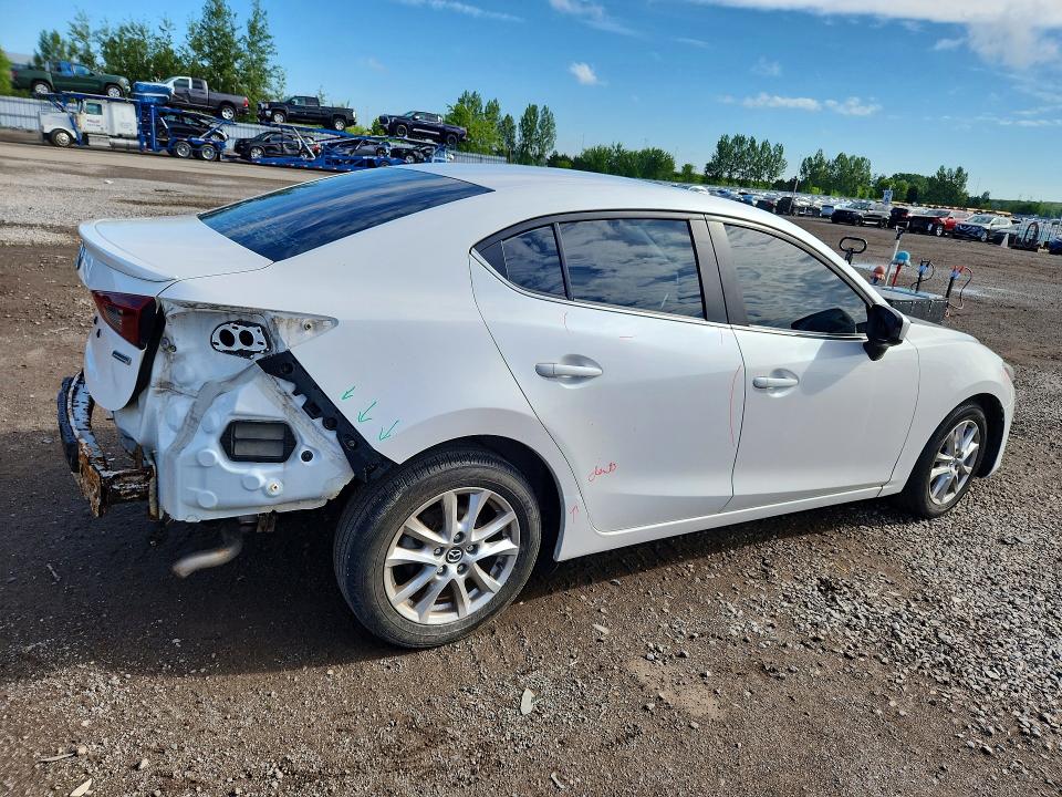 59008876 :رقم المزاد ، 3MZBM1V77FM132801 vin ، 2015 Mazda 3 مزاد بيع