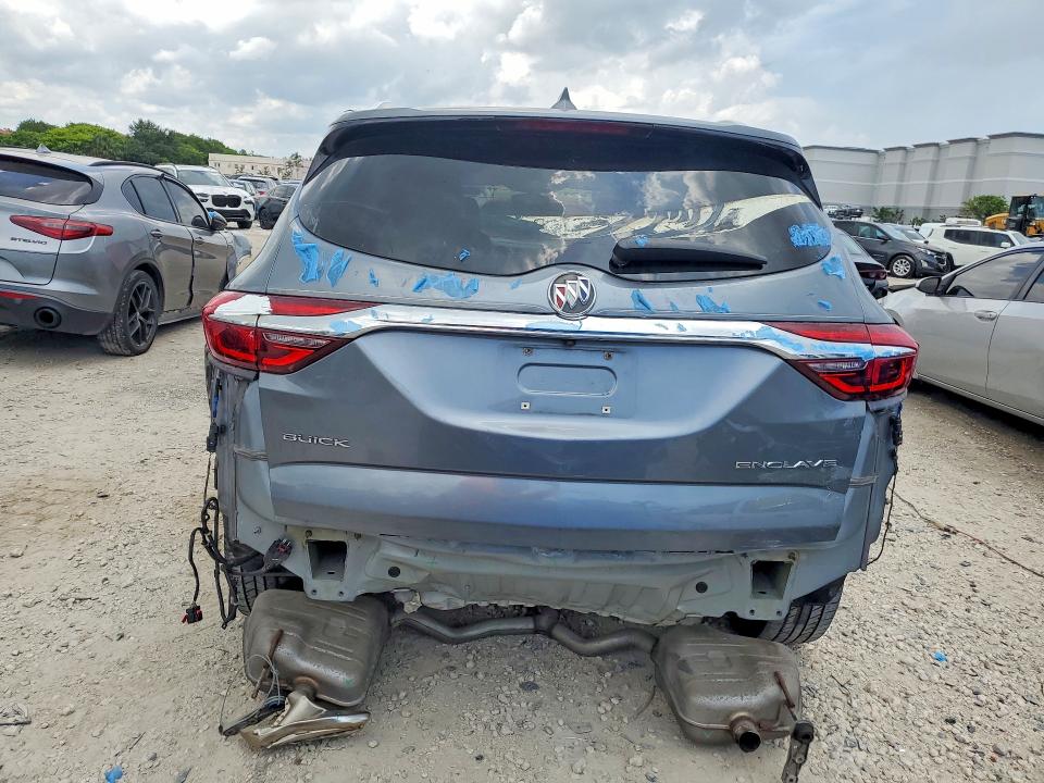 59302416 :رقم المزاد ، 5GAERBKW5JJ138560 vin ، 2018 Buick Enclave مزاد بيع