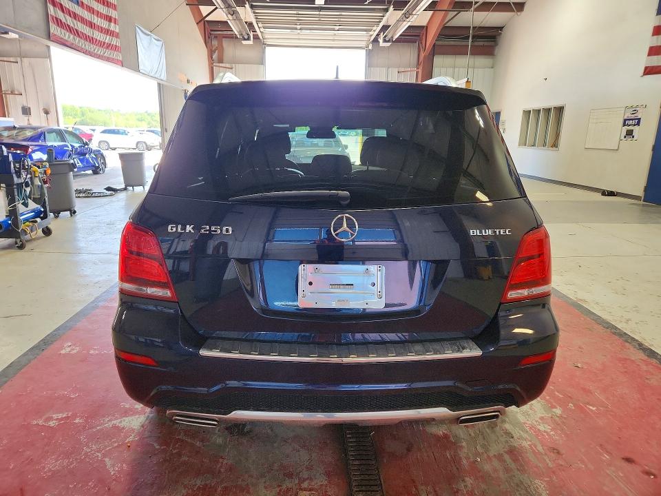 Продаж на аукціоні авто 2015 Mercedes-benz Glk, vin: WDCGG0EB9FG412674, номер лоту: 62023276