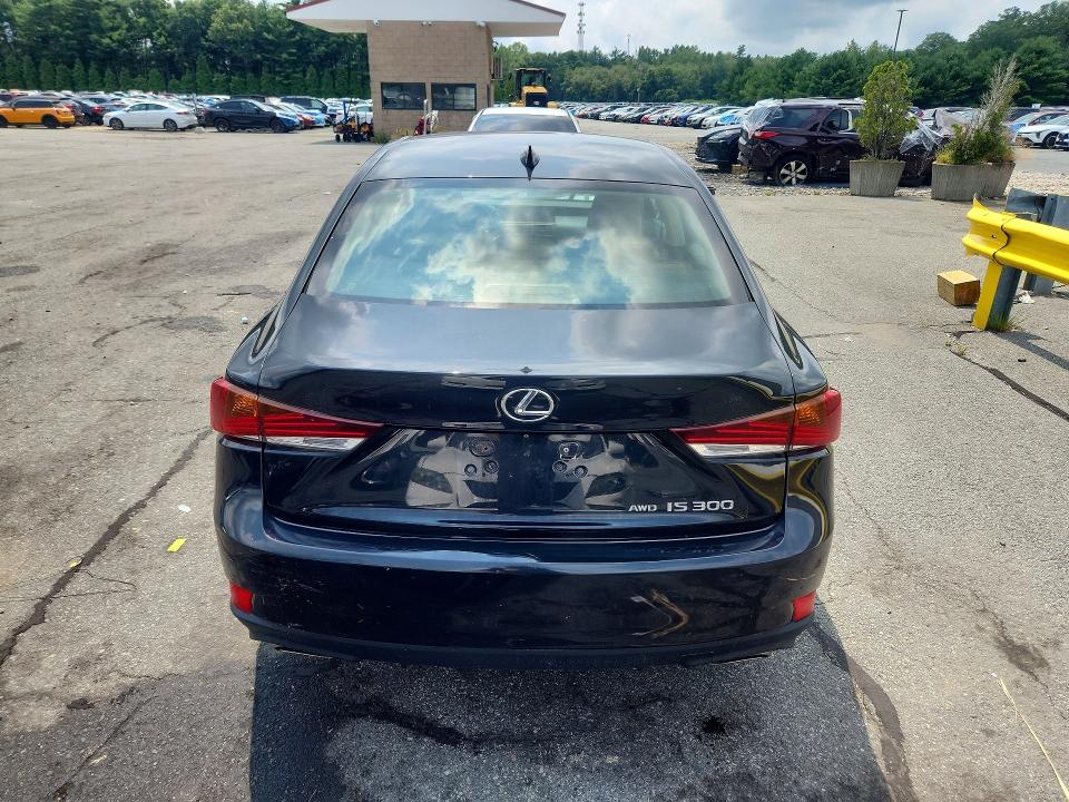 Продаж на аукціоні авто 2018 Lexus Is, vin: JTHC81D20J5030917, номер лоту: 61416806