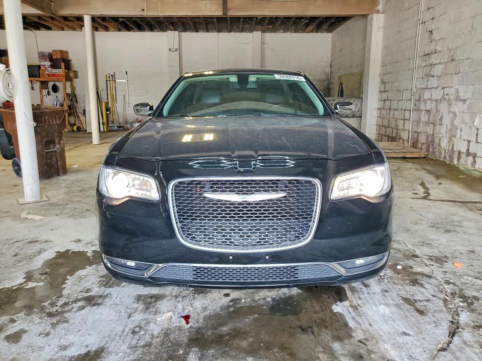 Продажа на аукционе авто 2017 Chrysler 300c, vin: 2C3CCAKG2HH571540, номер лота: 59688916