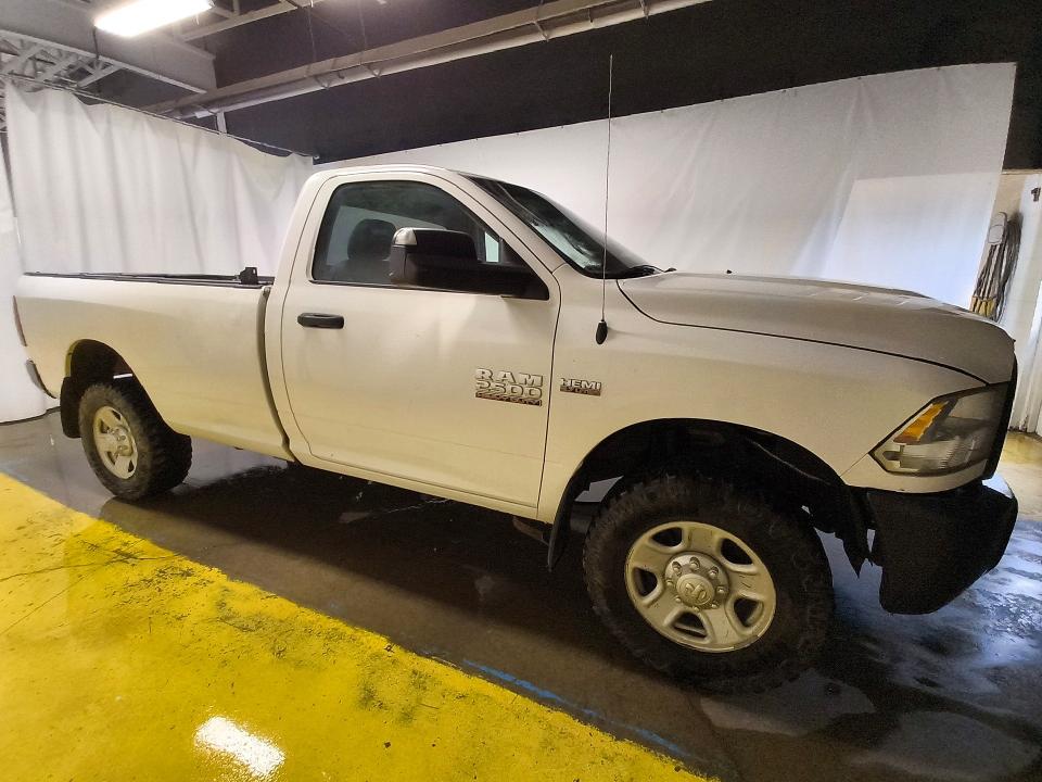 62427836 :رقم المزاد ، 3C6LR5AT3EG319122 vin ، 2014 Ram 2500 مزاد بيع
