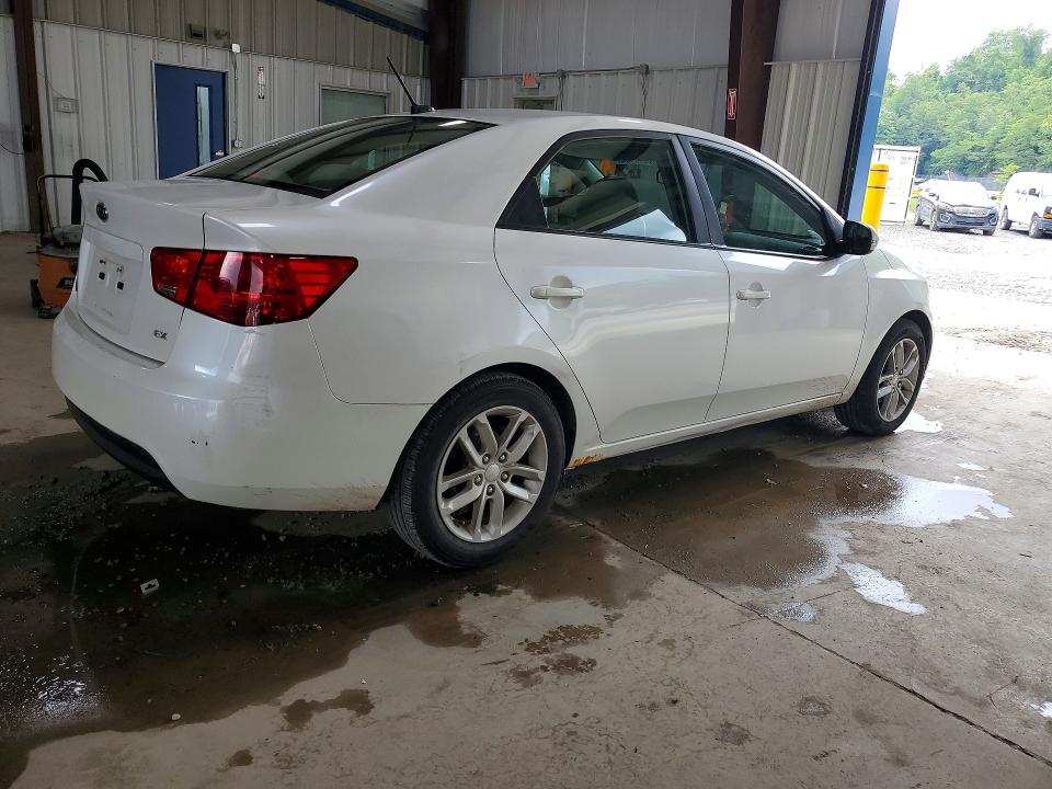 60093096 :رقم المزاد ، KNAFU4A26D5727056 vin ، 2013 Kia Forte مزاد بيع