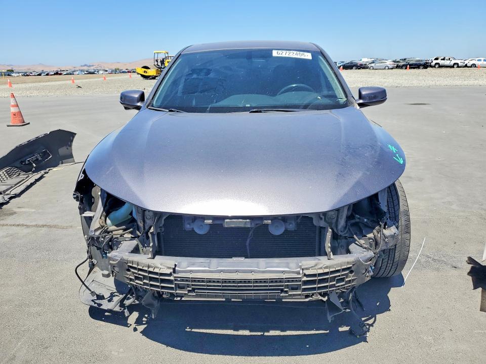 62722406 :رقم المزاد ، 1HGCR3F86HA012372 vin ، 2017 Honda Accord مزاد بيع