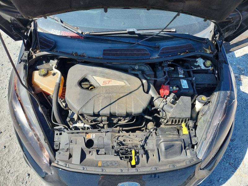61587626 :رقم المزاد ، 3FADP4GX0KM121124 vin ، 2019 Ford Fiesta مزاد بيع