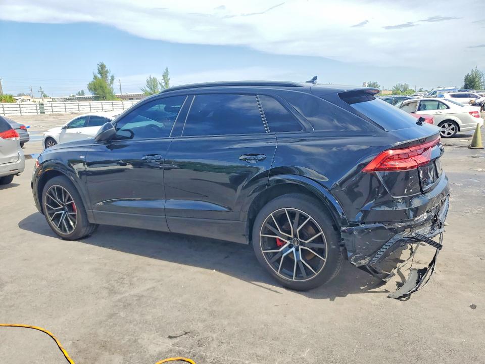 Продажа на аукционе авто 2021 Audi Q8, vin: WA1EVAF17MD030294, номер лота: 59839126