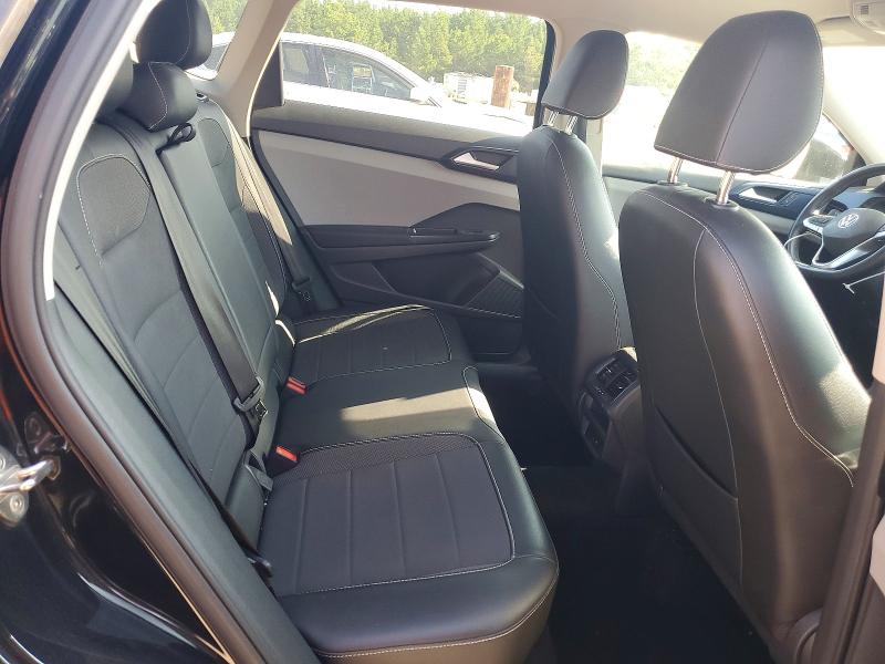 59797796 :رقم المزاد ، 3VVSX7B26NM011408 vin ، 2022 Volkswagen Taos مزاد بيع