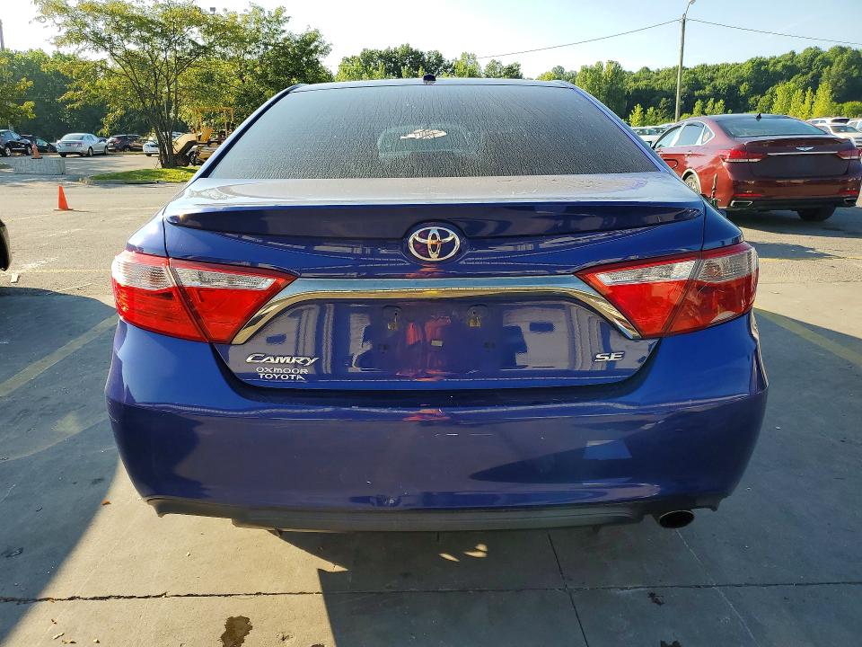 2015 Toyota Camry მანქანა იყიდება აუქციონზე, vin: 4T1BF1FK3FU881389, აუქციონის ნომერი: 62224876