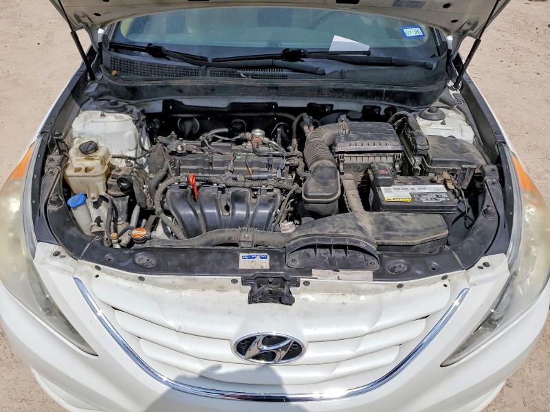 60612546 :رقم المزاد ، 5NPEB4AC2CH437473 vin ، 2012 Hyundai Sonata مزاد بيع