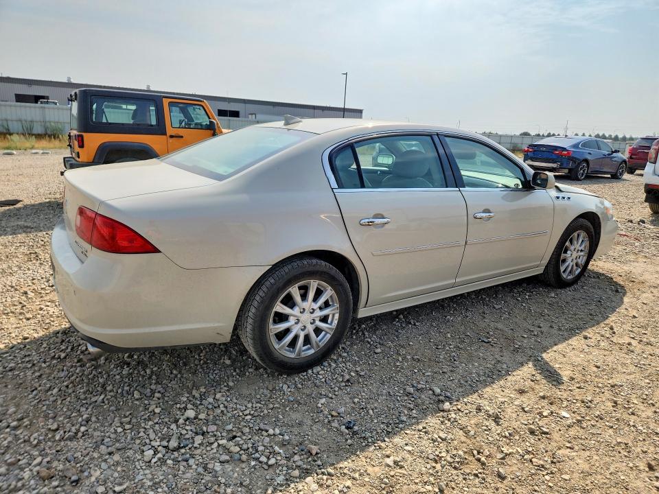 62252686 :رقم المزاد ، 1G4HC5EM4BU127070 vin ، 2011 Buick Lucerne مزاد بيع