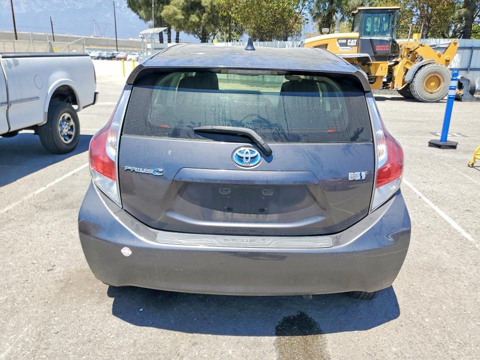 2016 Toyota Prius C მანქანა იყიდება აუქციონზე, vin: JTDKDTB32G1139931, აუქციონის ნომერი: 63363906