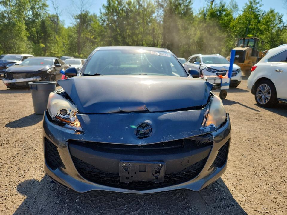 2013 Mazda 3 მანქანა იყიდება აუქციონზე, vin: JM1BL1UF6D1742648, აუქციონის ნომერი: 57699046