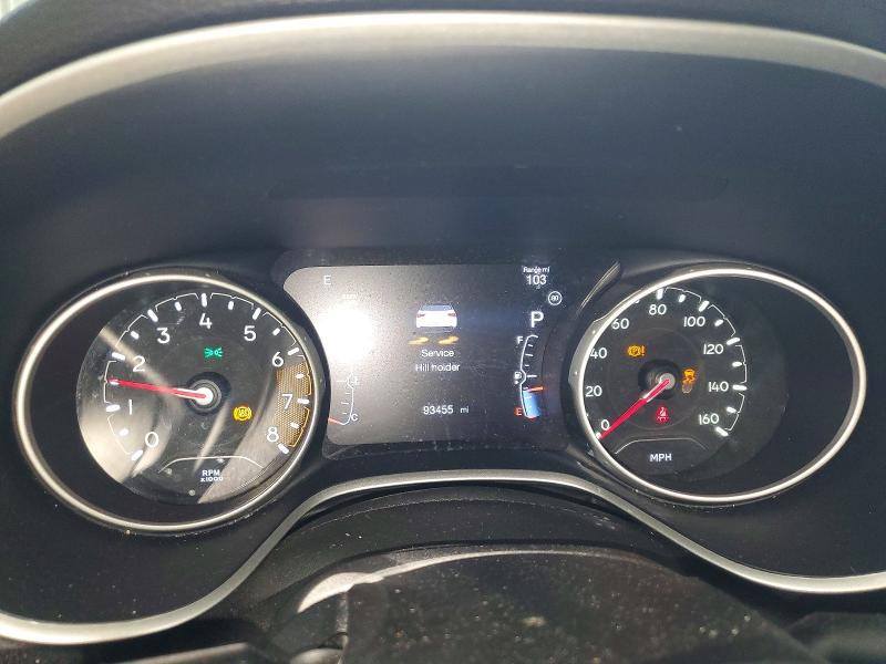 61978686 :رقم المزاد ، 3C4NJDBB9JT168412 vin ، 2018 Jeep Compass مزاد بيع