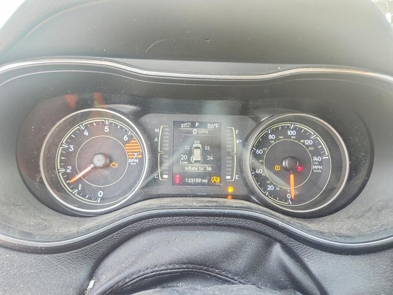 Продаж на аукціоні авто 2020 Jeep Cherokee, vin: 1C4PJMCB6LD518157, номер лоту: 62165366
