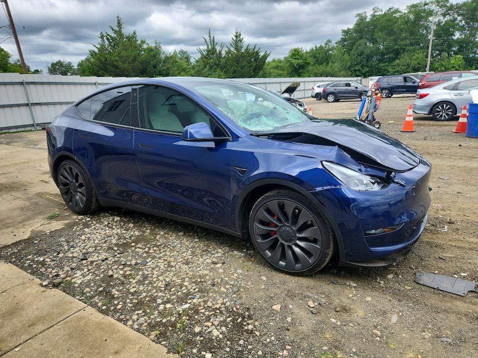 Продаж на аукціоні авто 2022 Tesla Model Y, vin: 7SAYGDEF3NF530378, номер лоту: 63232476