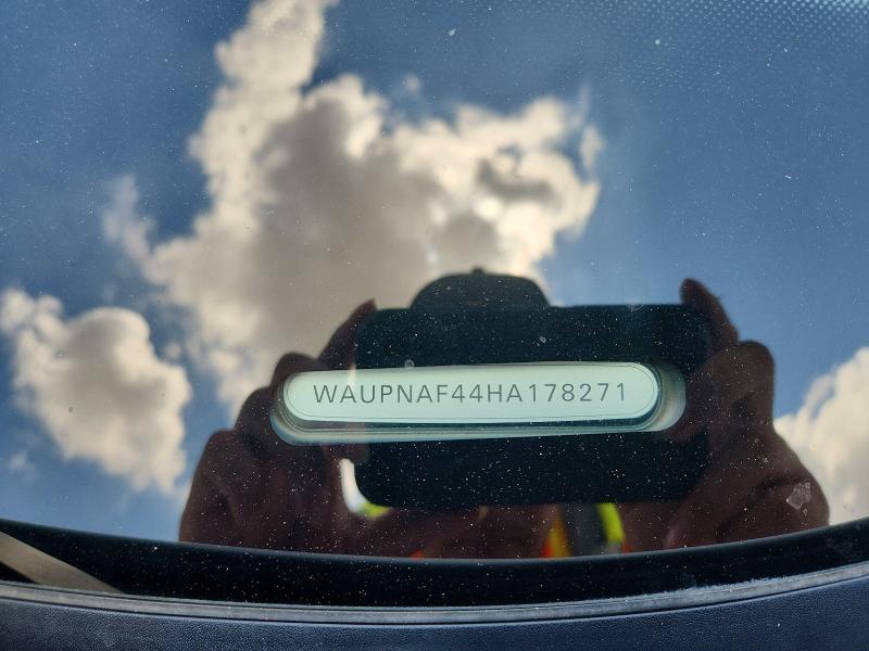 Продажа на аукционе авто 2017 Audi A4, vin: WAUPNAF44HA178271, номер лота: 60670386
