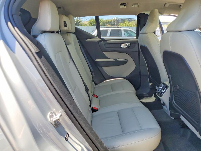 Продажа на аукционе авто 2024 Volvo Xc40, vin: YV4L12UM2R2299864, номер лота: 62699126