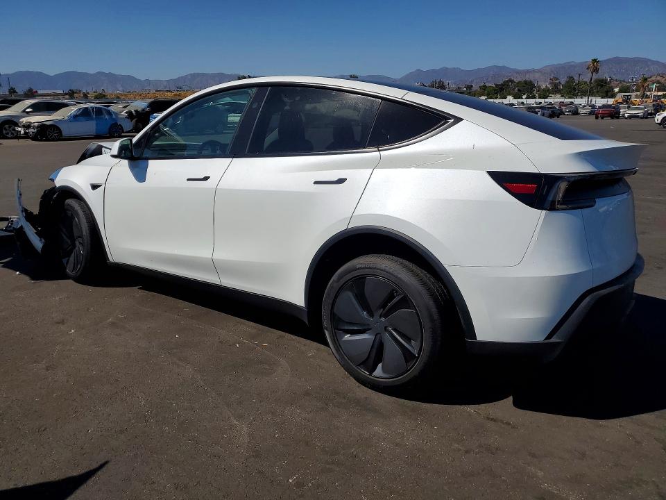 61812596 :رقم المزاد ، 7SAYGDED8TF384863 vin ، 2026 Tesla Model Y مزاد بيع