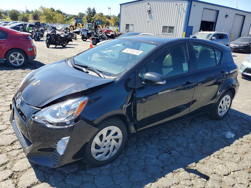 62703276 :رقم المزاد ، JTDKDTB3XG1116977 vin ، 2016 Toyota Prius C مزاد بيع