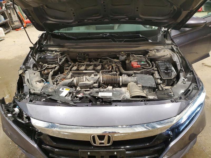 60133886 :رقم المزاد ، 1HGCV1F49JA232818 vin ، 2018 Honda Accord مزاد بيع