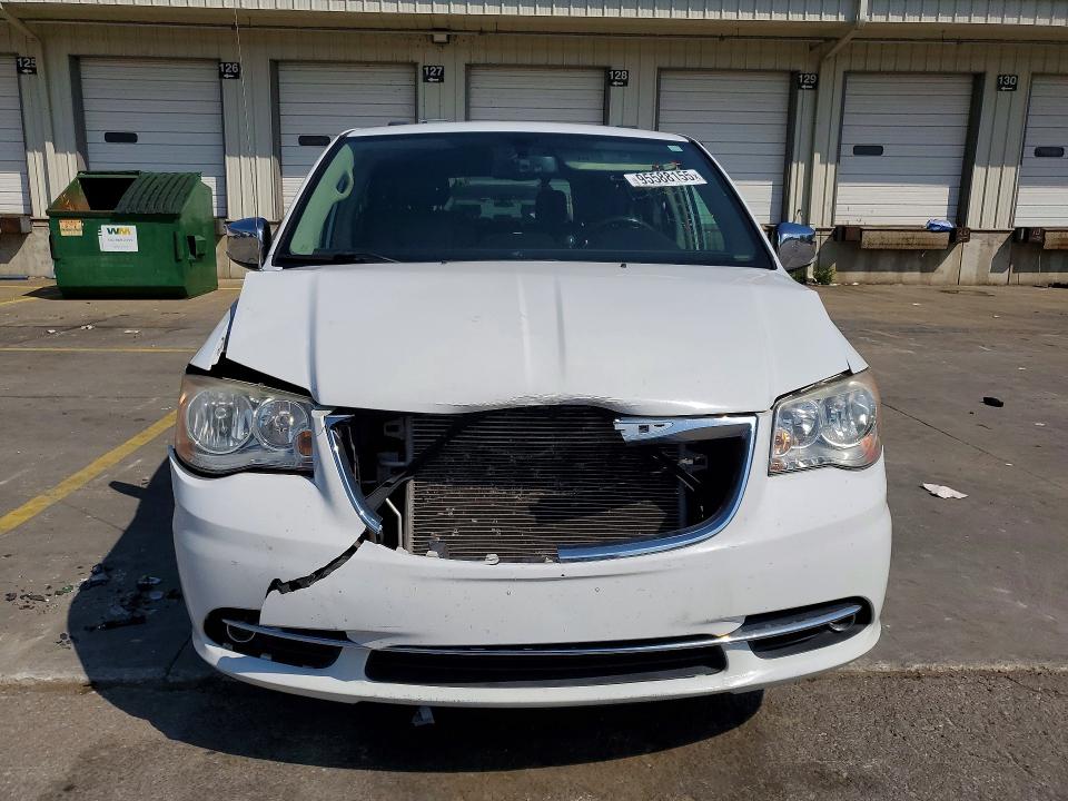Продажа на аукционе авто 2015 Chrysler Town & Country, vin: 2C4RC1CG3FR582316, номер лота: 95588155