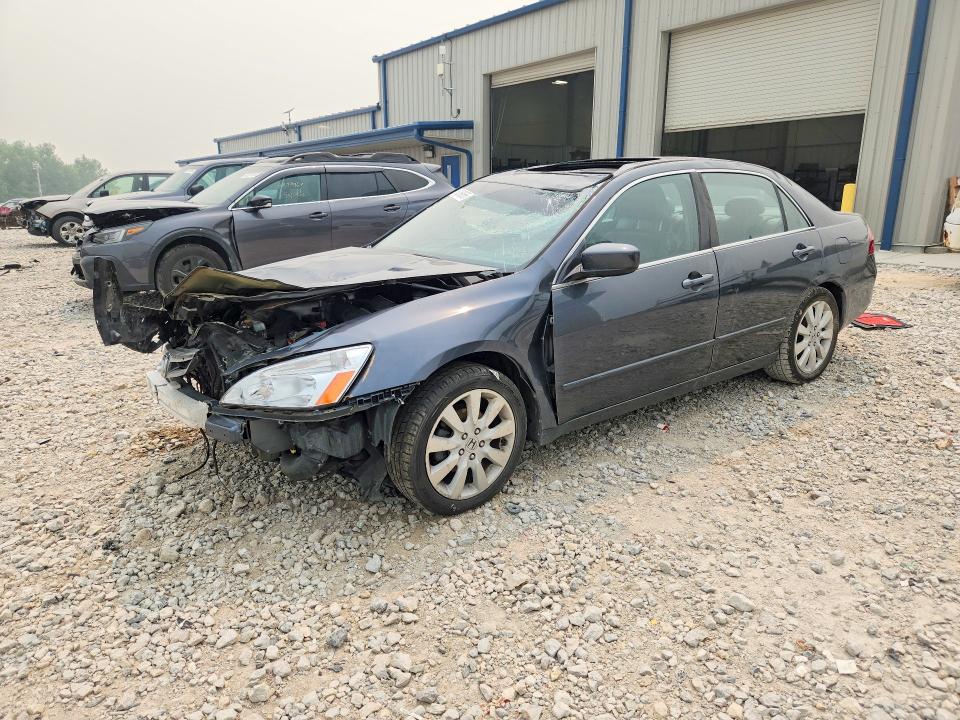 60389556 :رقم المزاد ، 1HGCM668X7A066028 vin ، 2007 Honda Accord مزاد بيع