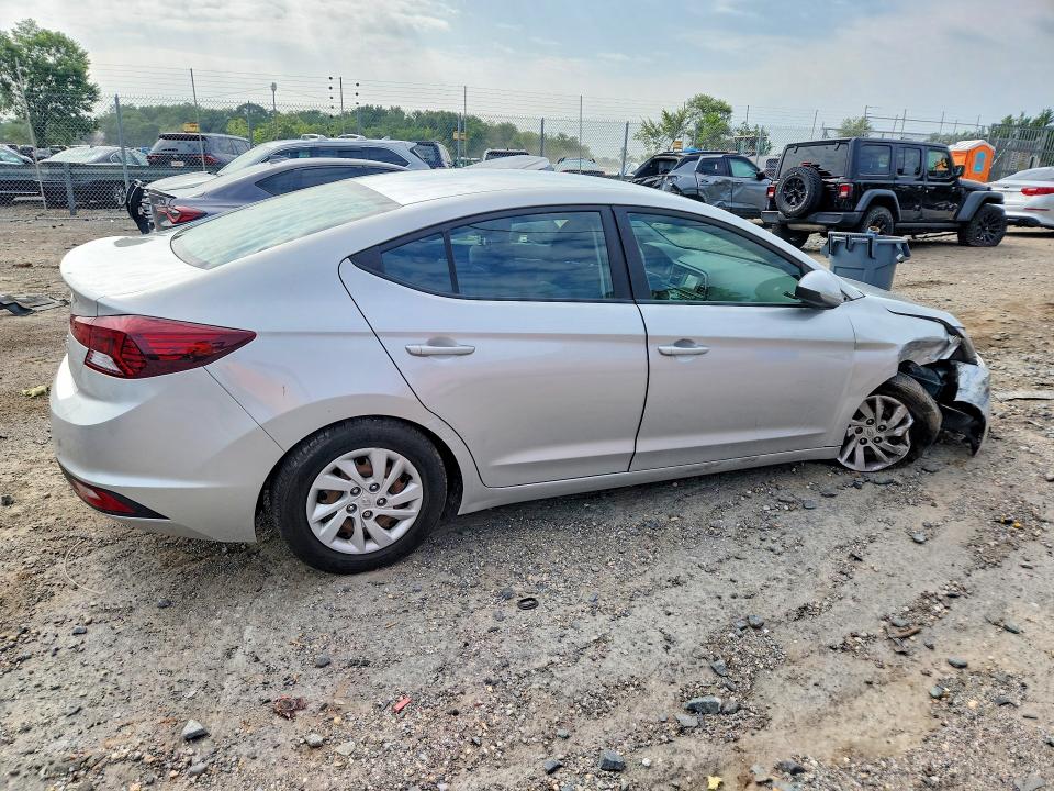 2019 Hyundai Elantra მანქანა იყიდება აუქციონზე, vin: 5NPD74LF7KH438069, აუქციონის ნომერი: 61520496
