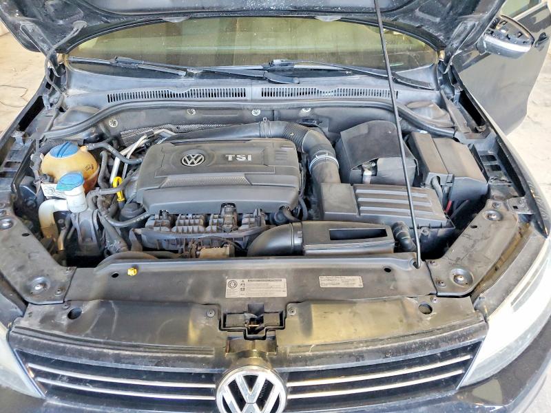 60056916 :رقم المزاد ، 3VWD17AJ9EM425927 vin ، 2014 Volkswagen Jetta مزاد بيع