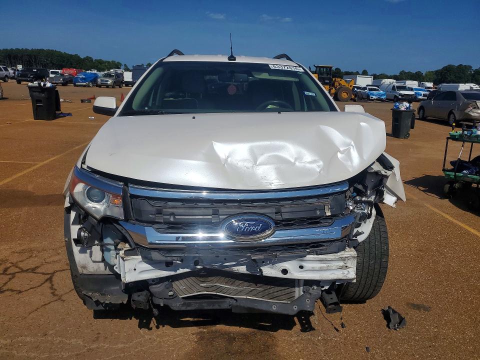 63372016 :رقم المزاد ، 2FMDK3JC8EBB81727 vin ، 2014 Ford Edge مزاد بيع
