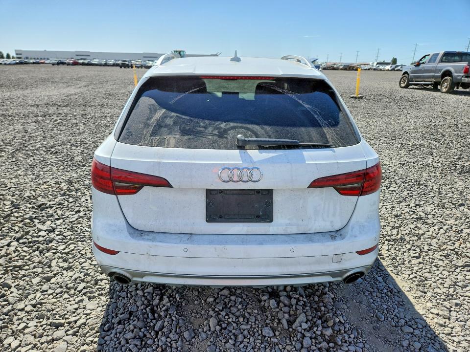 Продаж на аукціоні авто 2018 Audi A4 Allroad, vin: WA18NAF49JA023142, номер лоту: 59399236