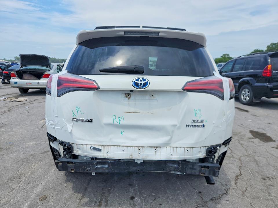 62643956 :رقم المزاد ، JTMRJREV5HD100144 vin ، 2017 Toyota Rav4 Hybrid مزاد بيع