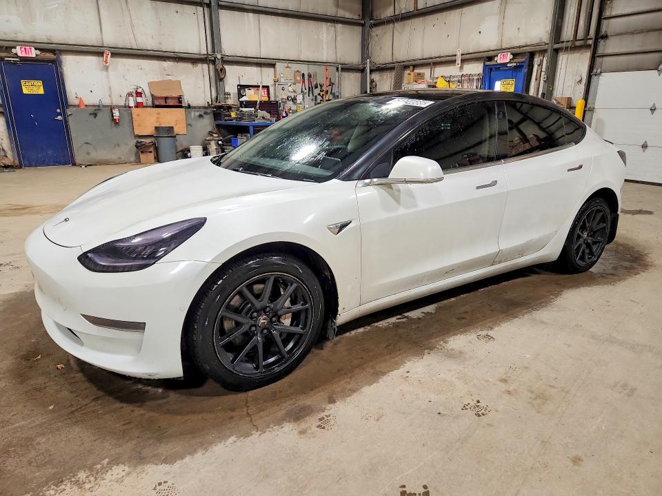 2020 Tesla Model 3 მანქანა იყიდება აუქციონზე, vin: 5YJ3E1EA6LF603840, აუქციონის ნომერი: 61024666