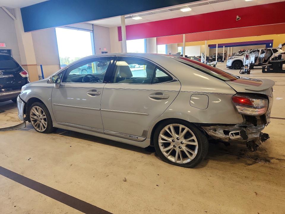 Продажа на аукционе авто 2010 Lexus Hs, vin: JTHBB1BA3A2026109, номер лота: 85968305