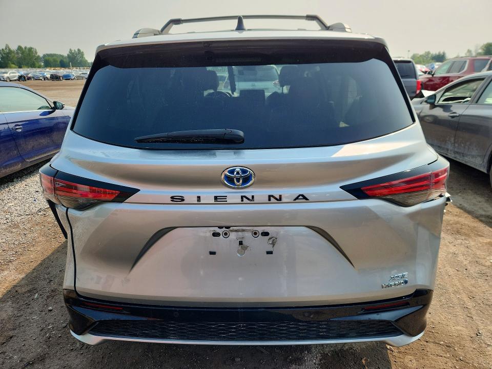 62656016 :رقم المزاد ، 5TDGRKEC7MS051923 vin ، 2021 Toyota Sienna مزاد بيع