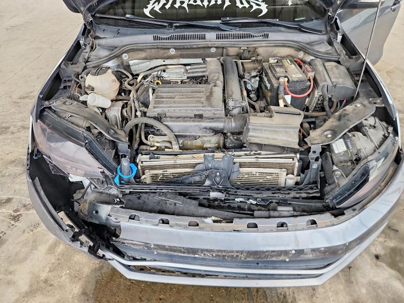 62523656 :رقم المزاد ، 3VWDB7AJ7HM395781 vin ، 2017 Volkswagen Jetta مزاد بيع