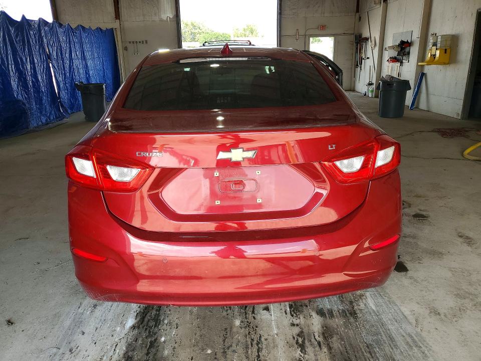 59846646 :رقم المزاد ، 1G1BE5SM7H7204944 vin ، 2017 Chevrolet Cruze مزاد بيع