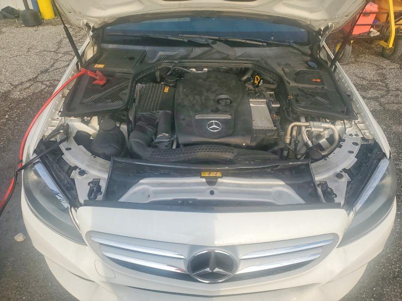 2015 Mercedes-benz C მანქანა იყიდება აუქციონზე, vin: 55SWF4JB5FU050501, აუქციონის ნომერი: 63247356