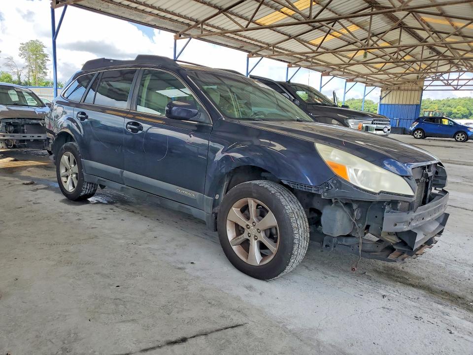 61510476 :رقم المزاد ، 4S4BRCLC0E3260065 vin ، 2014 Subaru Outback مزاد بيع