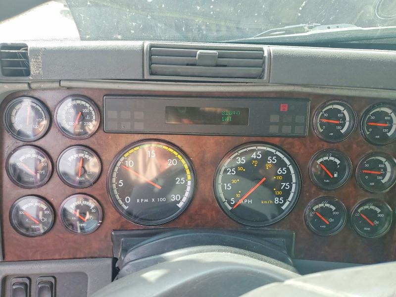 Aukcja sprzedaży 2002 Freightliner Conventional, vin: 1FUJBBCG52LK07982, numer aukcji: 59105296