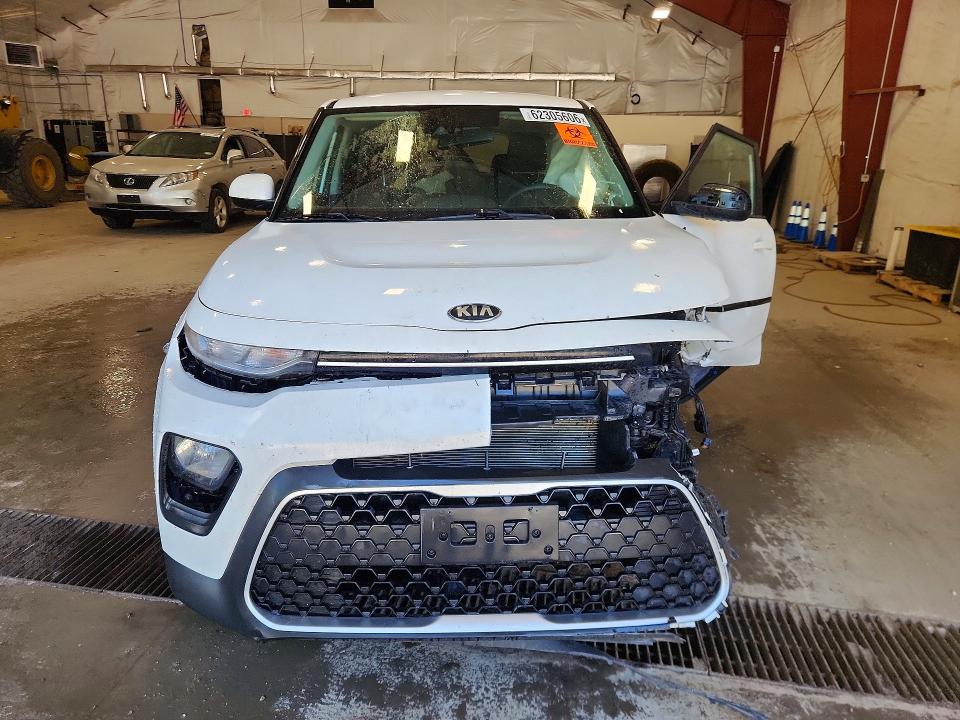 2020 Kia Soul მანქანა იყიდება აუქციონზე, vin: KNDJ23AU5L7002582, აუქციონის ნომერი: 62305606