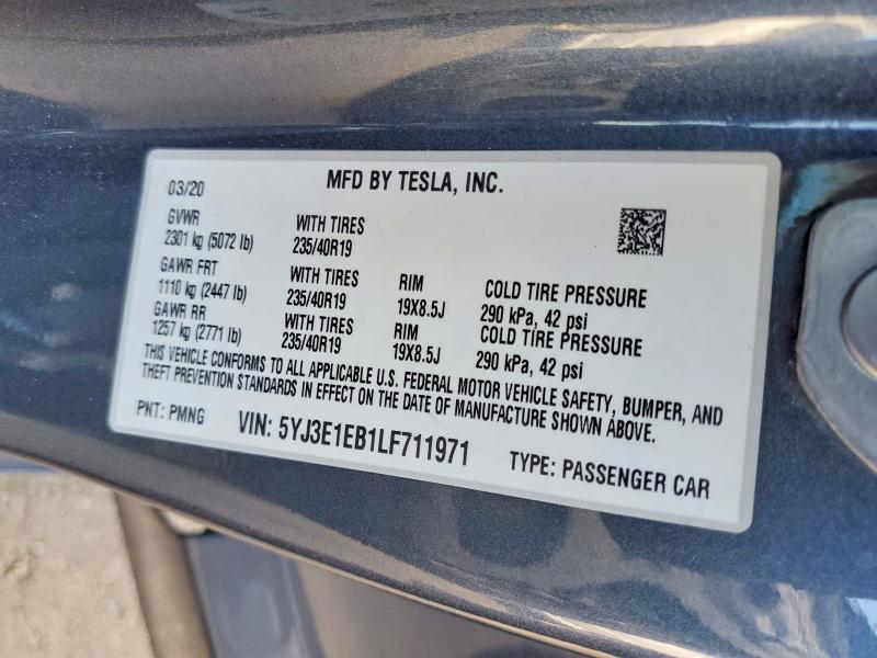 61734106 :رقم المزاد ، 5YJ3E1EB1LF711971 vin ، 2020 Tesla Model 3 مزاد بيع