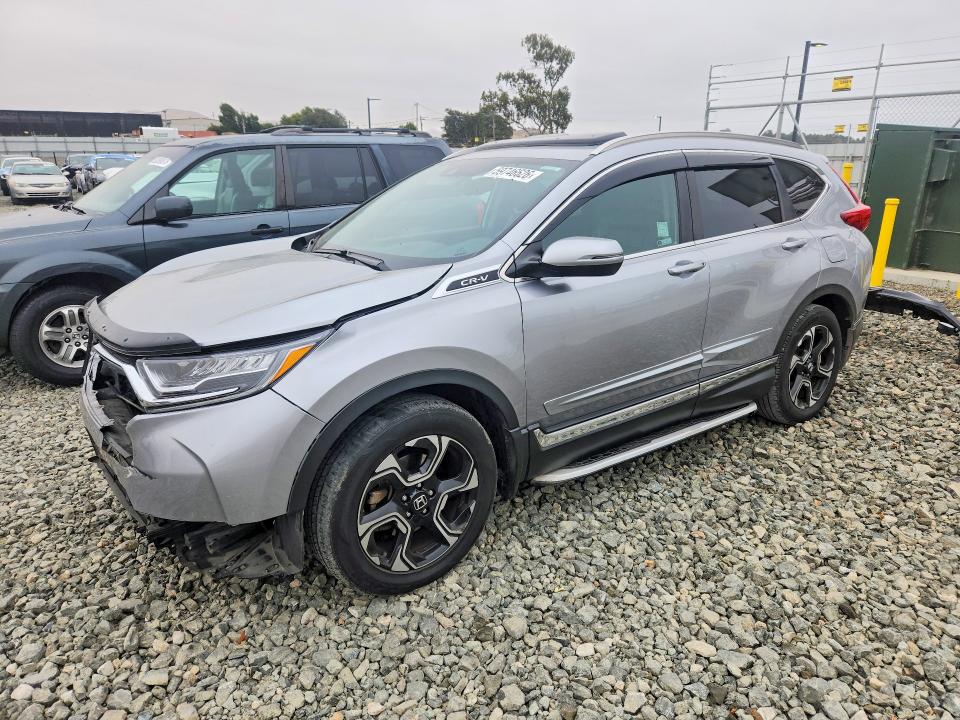2018 Honda Cr-v მანქანა იყიდება აუქციონზე, vin: 7FARW1H99JE054967, აუქციონის ნომერი: 59746526