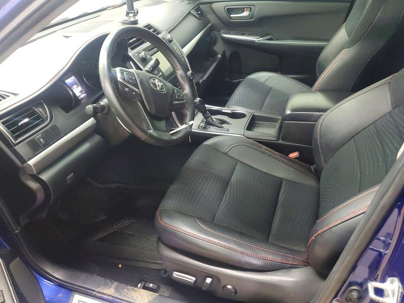 61676176 :رقم المزاد ، 4T1BF1FK4FU953037 vin ، 2015 Toyota Camry مزاد بيع